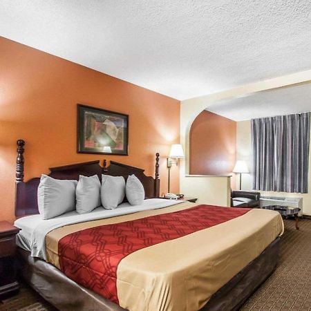Econo Lodge Inn & Suites I-20, Exit 73 توسكالوسا المظهر الخارجي الصورة