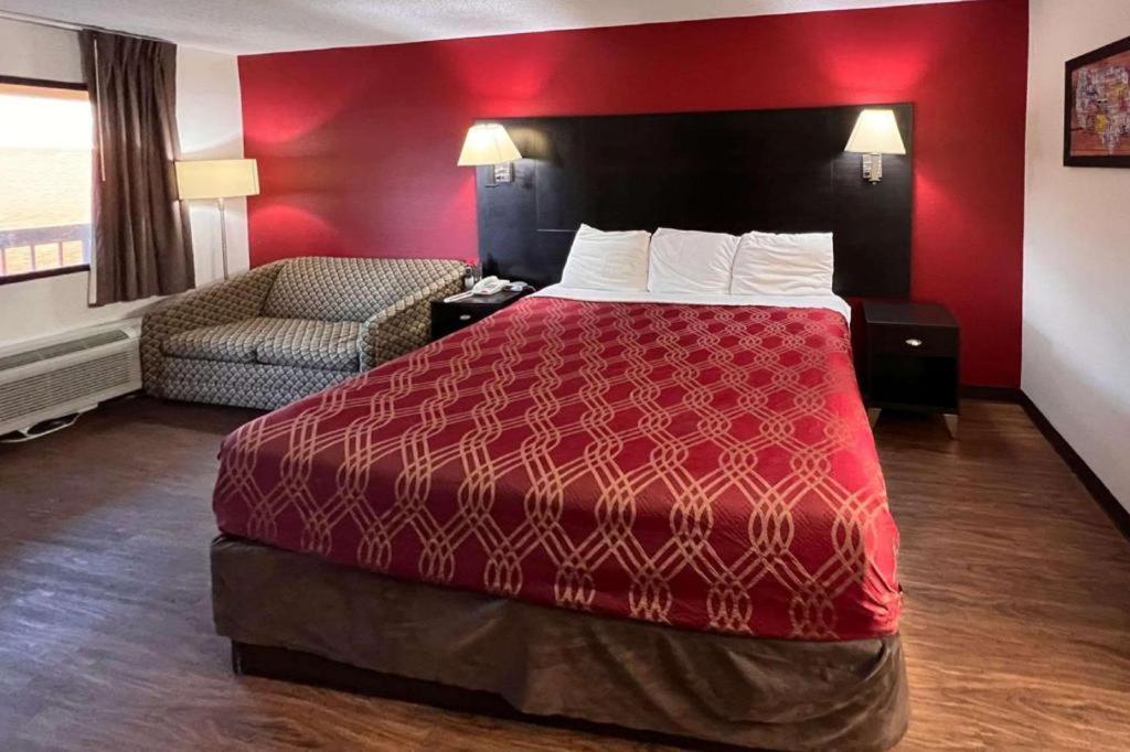 Econo Lodge Inn & Suites I-20, Exit 73 توسكالوسا المظهر الخارجي الصورة