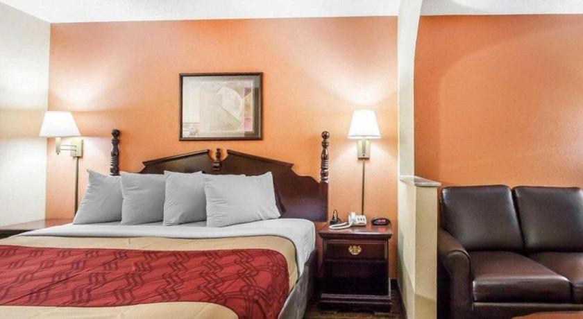 Econo Lodge Inn & Suites I-20, Exit 73 توسكالوسا المظهر الخارجي الصورة